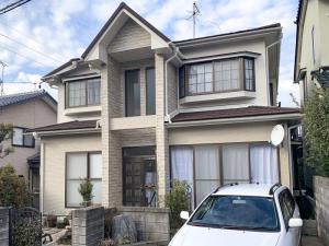 金沢市・外壁カバー工事・屋根工事・玄関先にアクセントとなるデザイン